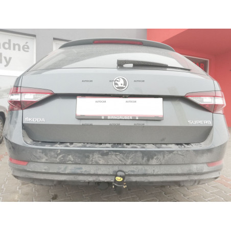 Anhängerkupplung für SKODA SUPERB - 4-türig Combi, 4x4- manuell–AHK starr - von 2015/- Anhängerkupplung für SKODA SUPERB - 4-türig Combi, 4x4- manuell–AHK starr - von 2015/-