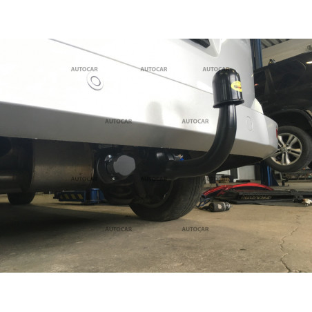 Anhängerkupplung für KUGA - AWD - automat–AHK vertikal abnehmbar - von 2008 Anhängerkupplung für KUGA - AWD - automat–AHK vertikal abnehmbar - von 2008