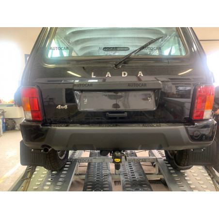 Anhängerkupplung für Lada 4x4 Urban - 3/5 tür. - automat–AHK abnehmbar Anhängerkupplung für Lada 4x4 Urban - 3/5 tür. - automat–AHK abnehmbar