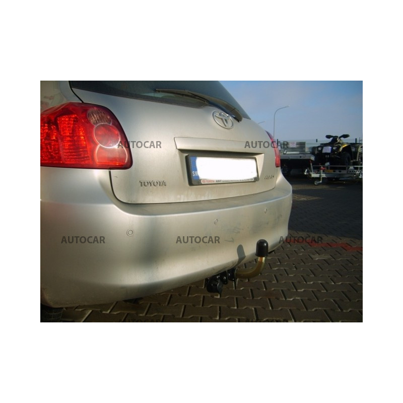 Anhängerkupplung für Toyota AURIS - E15 - 3/5 tür. - automat–AHK abnehmbar
