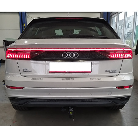 Anhängerkupplung für Audi Q8 - automat–AHK vertikal abnehmbar Anhängerkupplung für Audi Q8 - automat–AHK vertikal abnehmbar