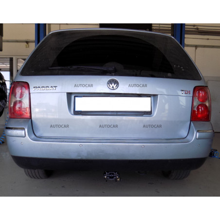 Anhängerkupplung für Volkswagen PASSAT - V. - nie 4x4 - automat–AHK abnehmbar Anhängerkupplung für Volkswagen PASSAT - V. - nie 4x4 - automat–AHK abnehmbar
