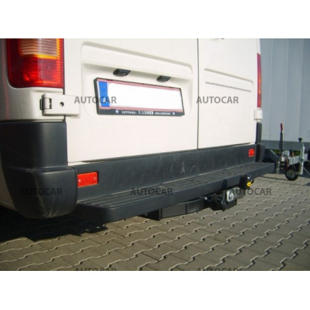 Anhängerkupplung für Volkswagen LT 28/46 - Kastenwagen mit Treppe - Radstand 3,55 / 4,025 m - Festeinbau Anhängerkupplung für Volkswagen LT 28/46 - Kastenwagen mit Treppe - Radstand 3,55 / 4,025 m - Festeinbau