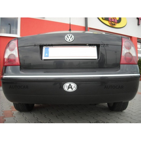 Anhängerkupplung für Volkswagen PASSAT - V. - nie 4x4 - aut. vertikal system Anhängerkupplung für Volkswagen PASSAT - V. - nie 4x4 - aut. vertikal system