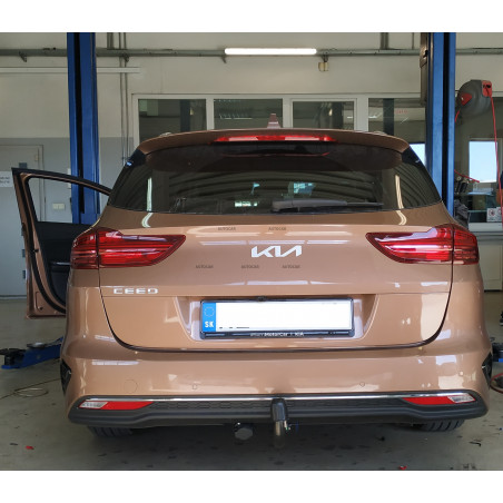 Anhängerkupplung für Kia CEED - automat vertikal–AHK abnehmbar Anhängerkupplung für Kia CEED - automat vertikal–AHK abnehmbar