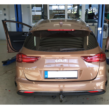 Anhängerkupplung für Kia CEED - automat vertikal–AHK abnehmbar Anhängerkupplung für Kia CEED - automat vertikal–AHK abnehmbar