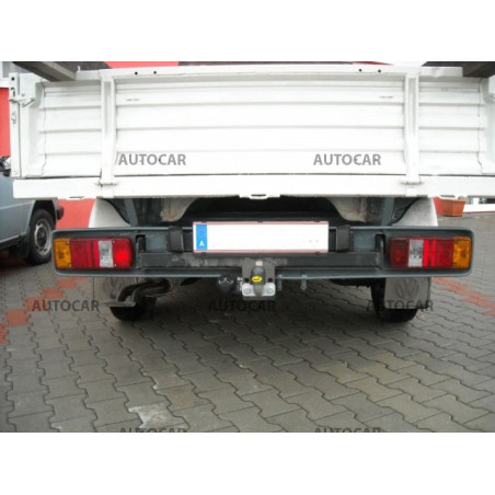 Anhängerkupplung für Volkswagen TRANSPORTER - T4 - Pritschenwagen - manuall–AHK starr