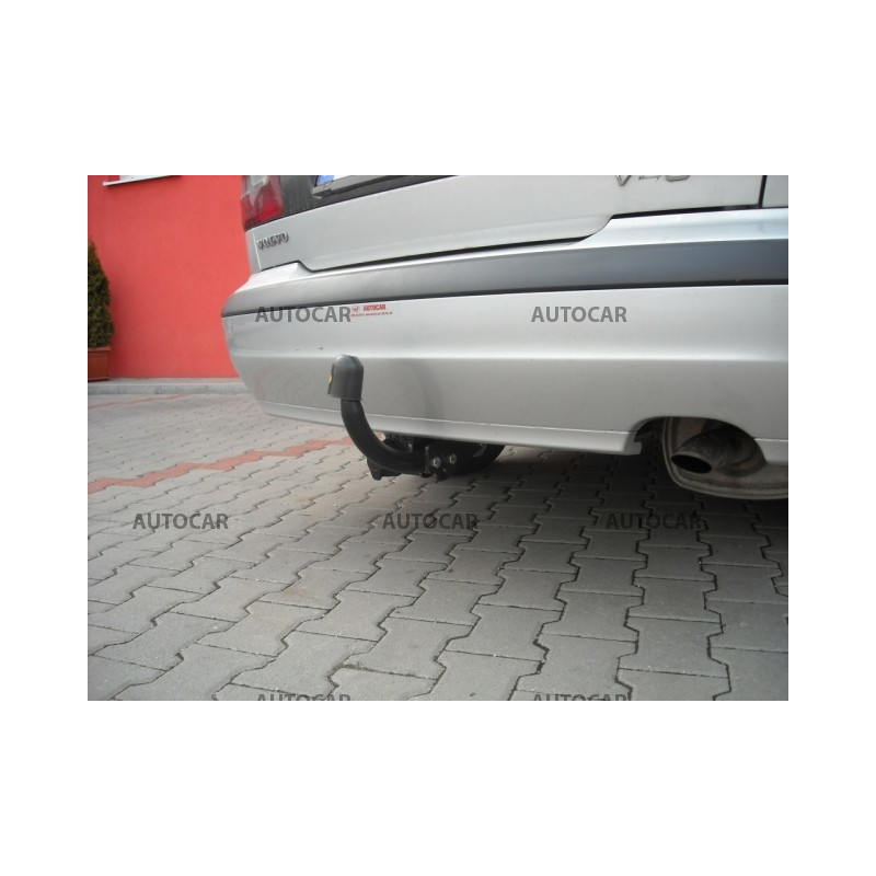 Anhängerkupplung für V 40 - Combi - manuell–AHK starr - von 2000/07 bis 2004