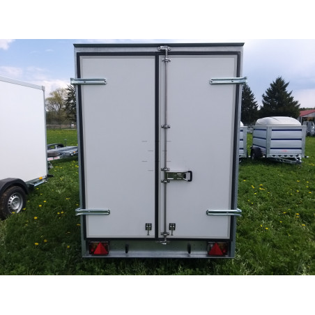 Kastenanhänger F27361518HTD mit Rampe Kastenanhänger F27361518HTD mit Rampe