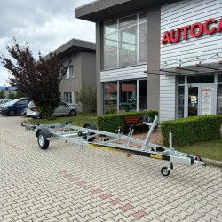 Einachsiger gebremst...