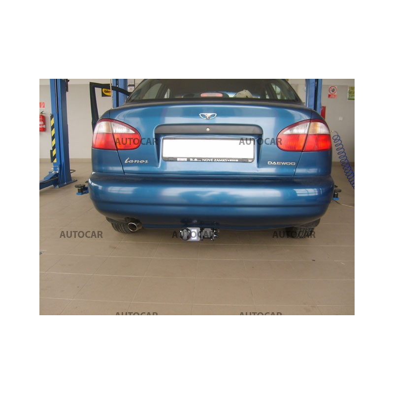 Anhängerkupplung für LANOS - 4-türig - automat–AHK abnehmbar - von 1997 bis 2003