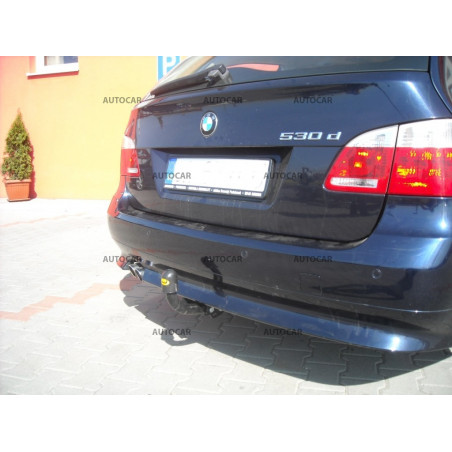 Anhängerkupplung für seria 5 - 4-türig sedan E 60 Touring combi E 61 - ausser M5 - manuall–AHK starr - von 2003 Anhängerkupplung für seria 5 - 4-türig sedan E 60 Touring combi E 61 - ausser M5 - manuall–AHK starr - von 2003