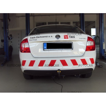 Anhängerkupplung für RAPID - automat vertikal–AHK abnehmbar - von 10.2012/-