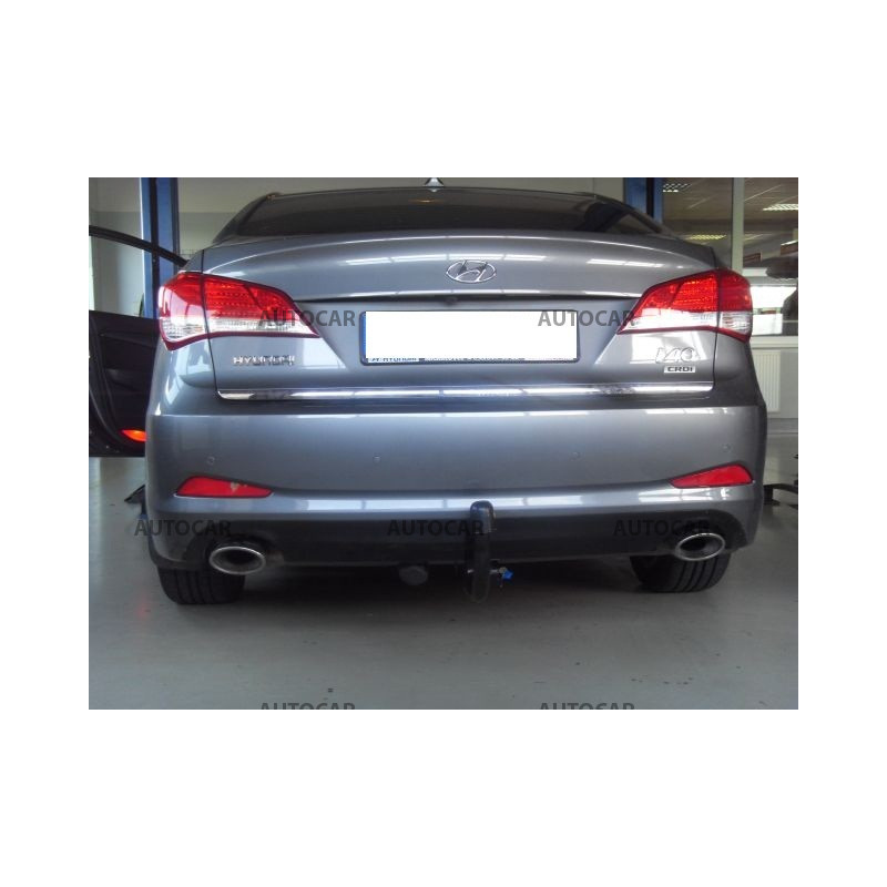 Anhängerkupplung für I 40 - 4 tur. - automat vertikal–AHK abnehmbar - von 04.2011/-