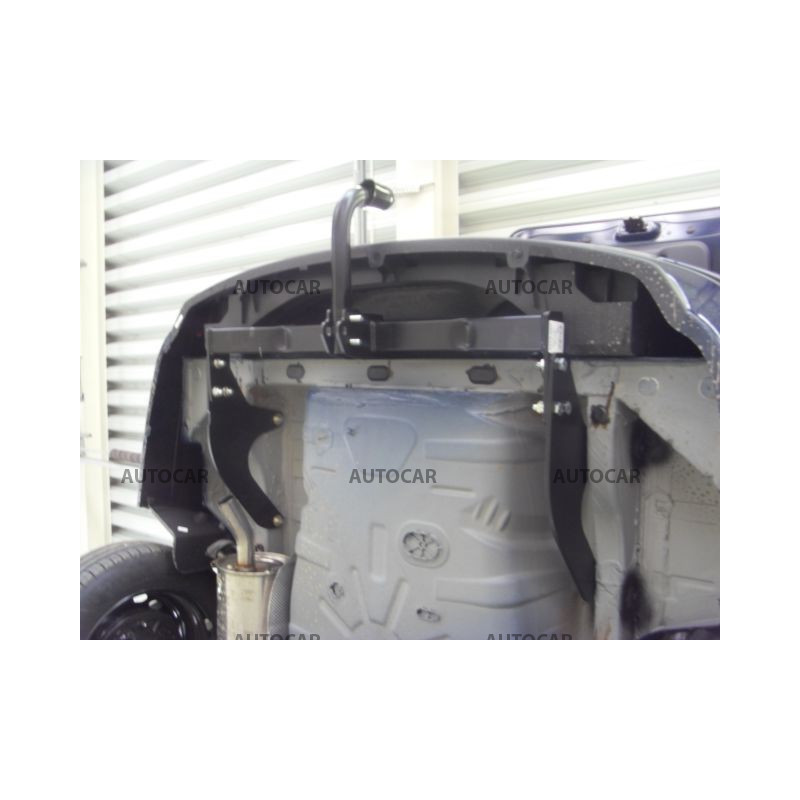 Anhängerkupplung für MCV - Combi, pick up - manuell–AHK starr - von 2007