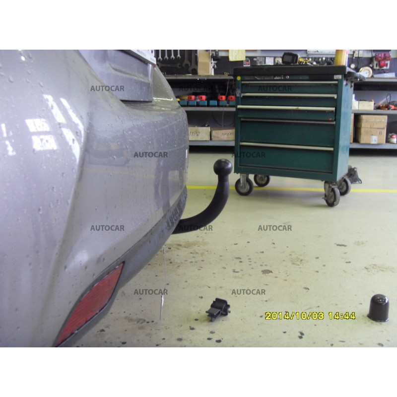 Anhängerkupplung für YARIS - 3/5-türig., ( P 13 ) - automat–AHK abnehmbar - von 10.2011/-