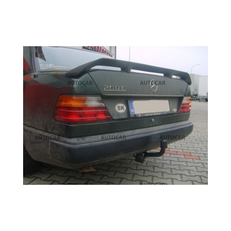Anhängerkupplung für Mercedes 124 (W124 / S124) - manuall–AHK starr