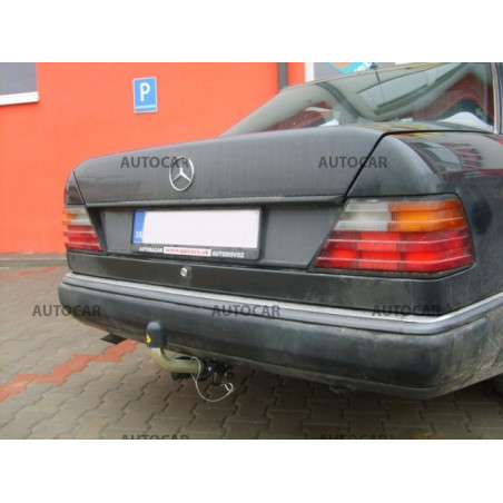 Anhängerkupplung für Mercedes 124 (W124 / S124) - automat–AHK abnehmbar Anhängerkupplung für Mercedes 124 (W124 / S124) - automat–AHK abnehmbar