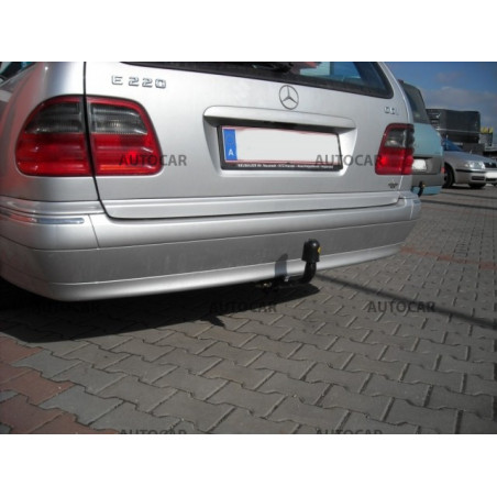 Anhängerkupplung für E - Combi, (W 210) - manuell–AHK starr - von 1995/06 bis 2002/03 Anhängerkupplung für E - Combi, (W 210) - manuell–AHK starr - von 1995/06 bis 2002/03