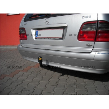 Anhängerkupplung für E - Combi, (W 210) - manuell–AHK starr - von 1995/06 bis 2002/03 Anhängerkupplung für E - Combi, (W 210) - manuell–AHK starr - von 1995/06 bis 2002/03