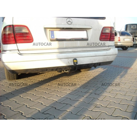 Anhängerkupplung für E - Combi, (W 210) - manuell–AHK starr - von 1995/06 bis 2002/03 Anhängerkupplung für E - Combi, (W 210) - manuell–AHK starr - von 1995/06 bis 2002/03