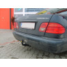 Anhängerkupplung für E - trieda E, 4-türig (W 210) - manuell–AHK starr - von 1995/06 bis 2002/03 Anhängerkupplung für E - trieda E, 4-türig (W 210) - manuell–AHK starr - von 1995/06 bis 2002/03