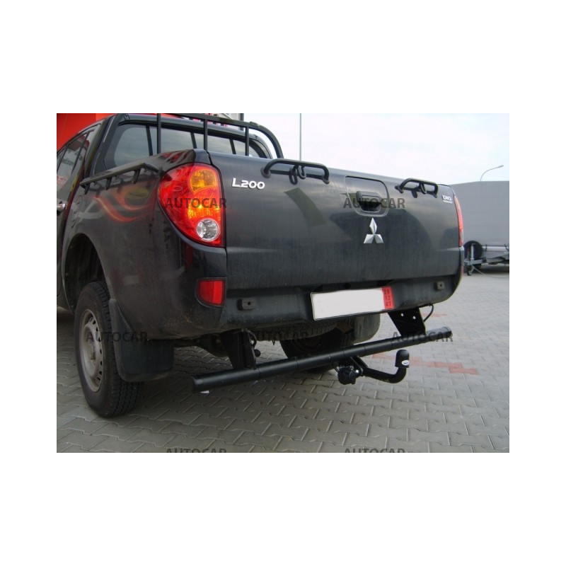 Anhängerkupplung für L 200 - jedno aj dvoj kabína skriňa - manuell–AHK starr - von 2006