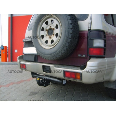 Anhängerkupplung für PAJERO - 3/5-türig, ( V2/V4 ) - manuell–AHK starr - von 1991 bis 2002/02 Anhängerkupplung für PAJERO - 3/5-türig, ( V2/V4 ) - manuell–AHK starr - von 1991 bis 2002/02