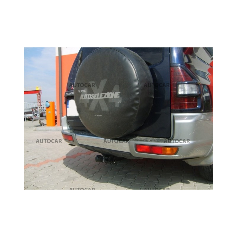 Anhängerkupplung für PAJERO - 5-türig ( V60,V70 ) - automat–AHK abnehmbar - von 2000 bis 2006/12