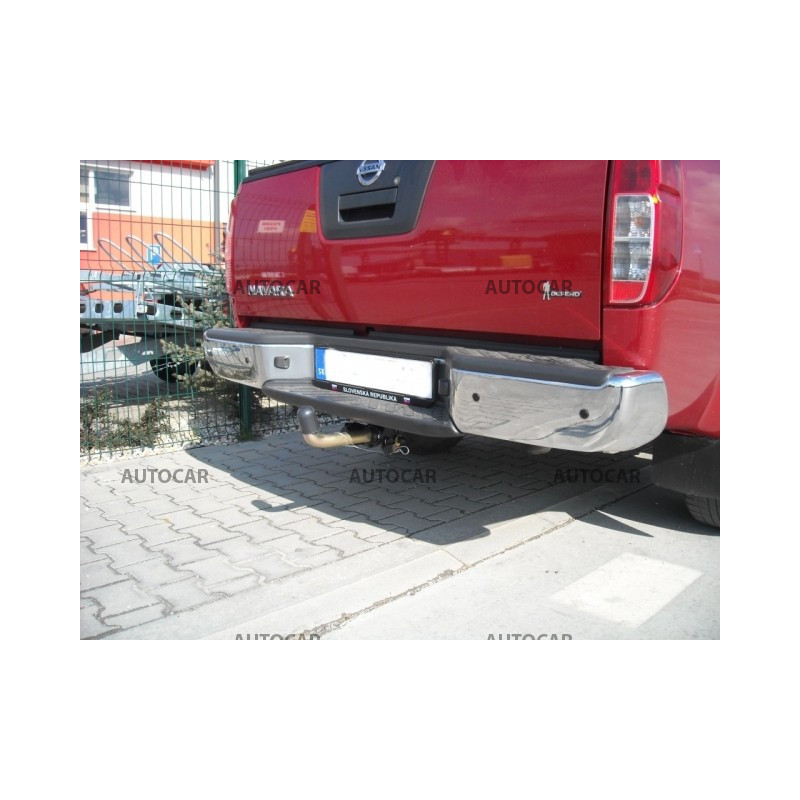 Anhängerkupplung für NAVARA - so schodíkom, ( D 40 ) - automat–AHK abnehmbar - von 2006