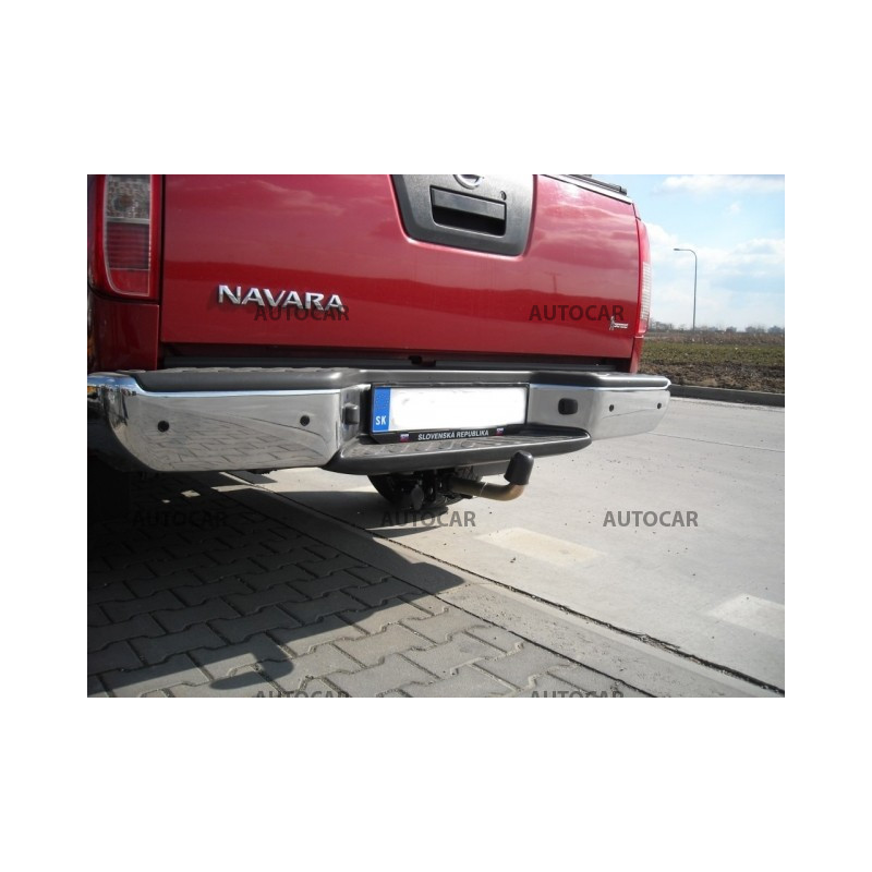 Anhängerkupplung für NAVARA - so schodíkom, ( D 40 ) - automat–AHK abnehmbar - von 2006