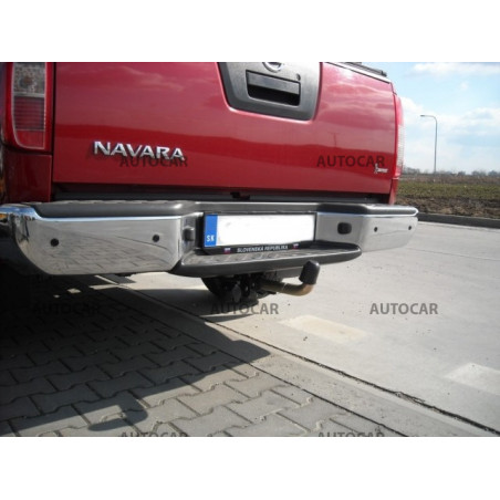 Anhängerkupplung für NAVARA - so schodíkom, ( D 40 ) - automat–AHK abnehmbar - von 2006