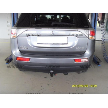 Anhängerkupplung für Mitsubishi Outlander- automat – AHK abnehmbar -2007-2012 