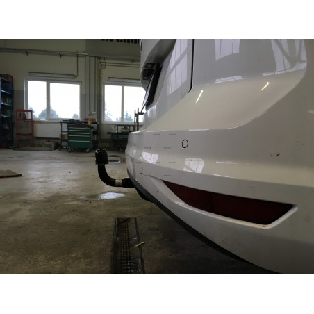 Anhängerkupplung für VW TOURAN - 5 tür., VAN - vertikal–AHK abnehmbar - von 2015 Anhängerkupplung für VW TOURAN - 5 tür., VAN - vertikal–AHK abnehmbar - von 2015