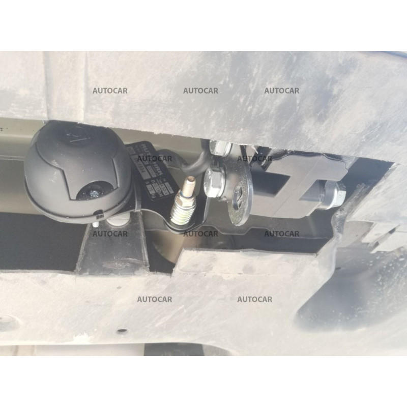 Anhängerkupplung für 5008 - 5 dv - manuell–AHK starr - von 2009