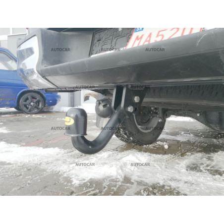 Anhängerkupplung für HILUX - 4 WD (N25) so schodíkom - starre Anhängerkupplung - von 2005 Anhängerkupplung für HILUX - 4 WD (N25) so schodíkom - starre Anhängerkupplung - von 2005