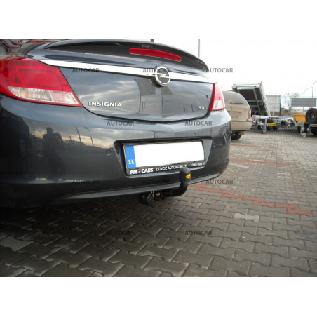 Anhängerkupplung für INSIGNIA - 5-türig aj Combi - manuell–AHK starr - von 2008 Anhängerkupplung für INSIGNIA - 5-türig aj Combi - manuell–AHK starr - von 2008