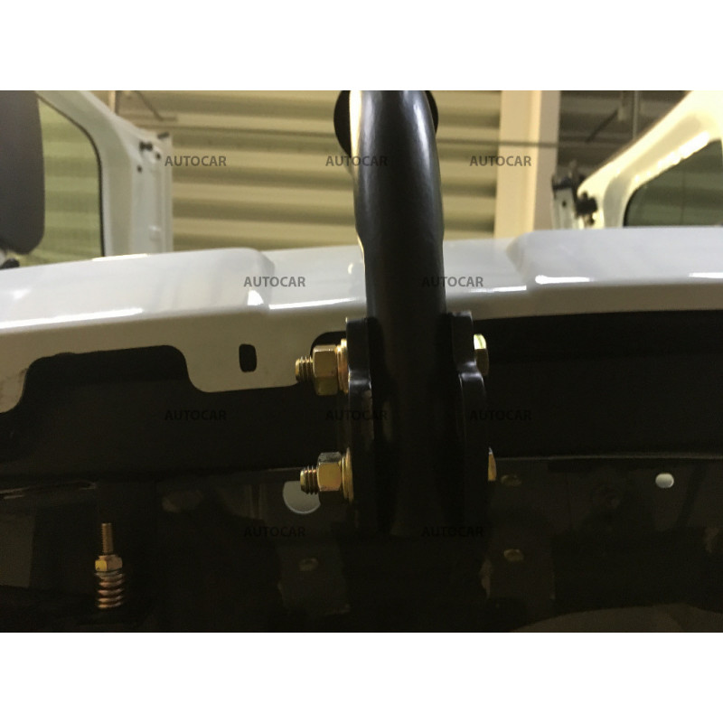 Anhängerkupplung für Dacia DOKKER - manuall–AHK starr