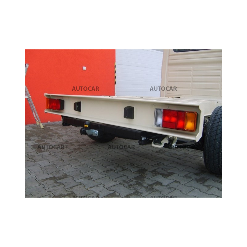 Anhängerkupplung für Peugeot BOXER - Valník L1, L2, L3 - manuall–AHK starr