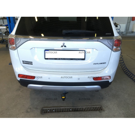 Anhängerkupplung für OUTLANDER - suv - automat–AHK abnehmbar - von 2012 Anhängerkupplung für OUTLANDER - suv - automat–AHK abnehmbar - von 2012
