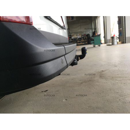 Anhängerkupplung für Volkswagen CRAFTER - Kastenwagen ohne Treppe - Einzelräder - manuall–AHK starr Anhängerkupplung für Volkswagen CRAFTER - Kastenwagen ohne Treppe - Einzelräder - manuall–AHK starr