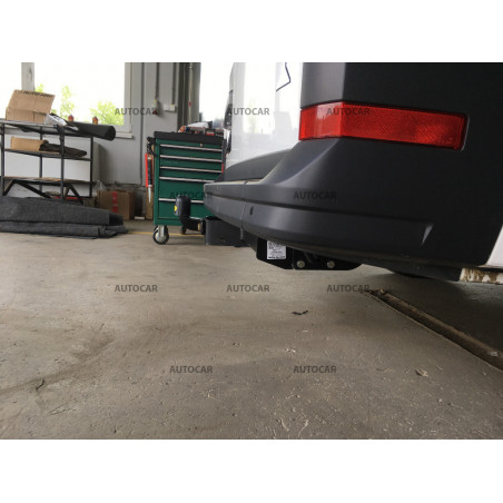 Anhängerkupplung für Volkswagen CRAFTER - Kastenwagen ohne Treppe - Einzelräder - manuall–AHK starr Anhängerkupplung für Volkswagen CRAFTER - Kastenwagen ohne Treppe - Einzelräder - manuall–AHK starr