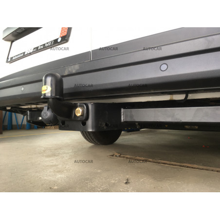 Anhängerkupplung für Volkswagen CRAFTER - Kastenwagen ohne Treppe - Einzelräder - manuall–AHK starr Anhängerkupplung für Volkswagen CRAFTER - Kastenwagen ohne Treppe - Einzelräder - manuall–AHK starr