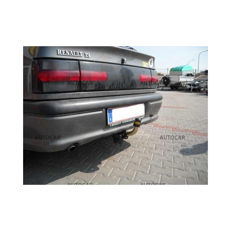 Anhängerkupplung für Renault 19 - automat–AHK abnehmbar